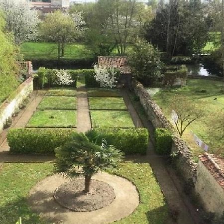 شقة Les Jardins De La Seugne جونزاك المظهر الخارجي الصورة
